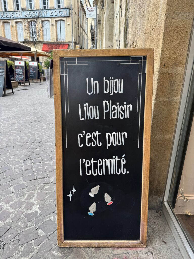 L’attribut alt de cette image est vide, son nom de fichier est IMG_6126-768x1024.jpg.